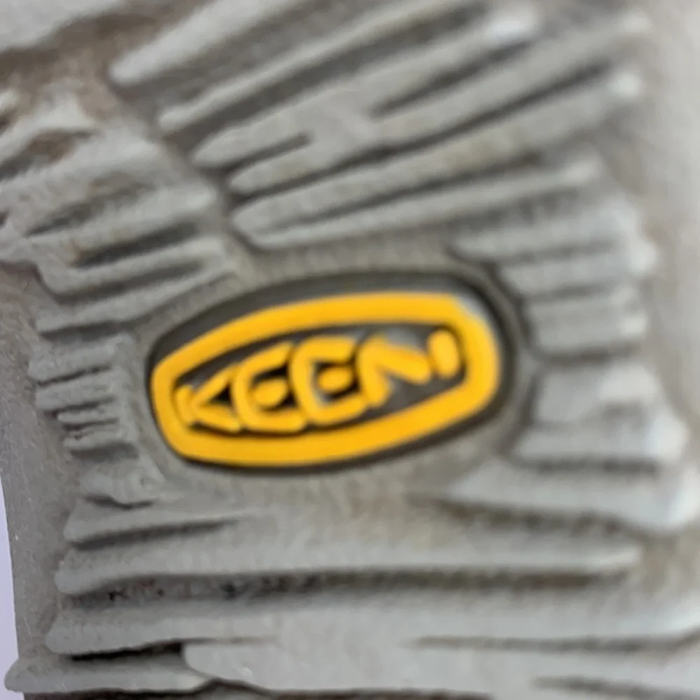 Keen's Girls Whisper Raya Fusion Waterproof Hiking Sandals size 12